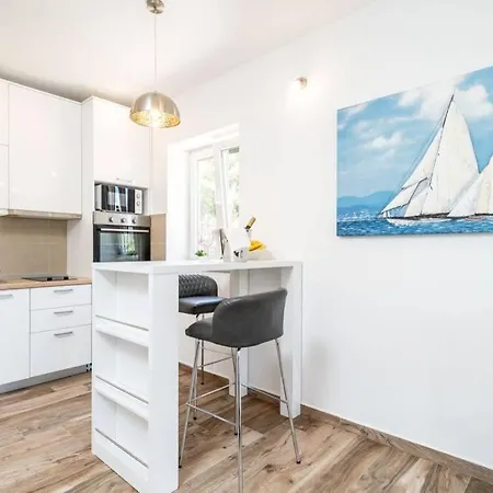 Apartment Corallium Blue *