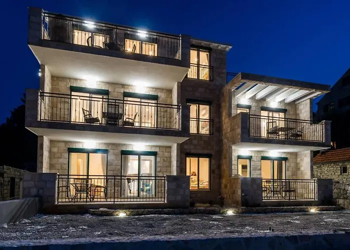 Corallium Blue 아파트