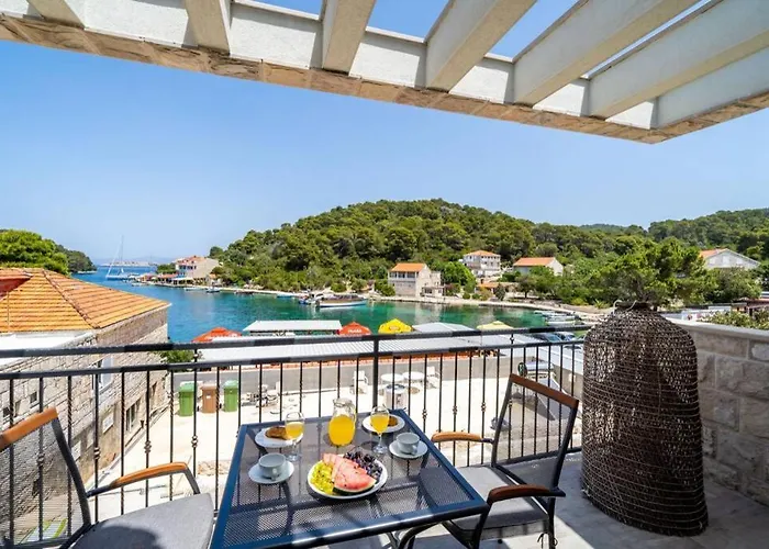 Corallium Blue 아파트 *