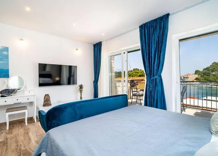 Corallium Blue 아파트